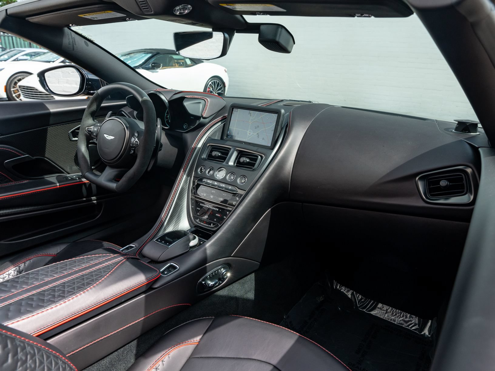 Used 2023 Aston Martin DBS Superleggera Volante RWD image 10