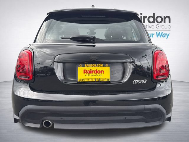 Used 2022 MINI Cooper 2-Door Hardtop FWD image 6