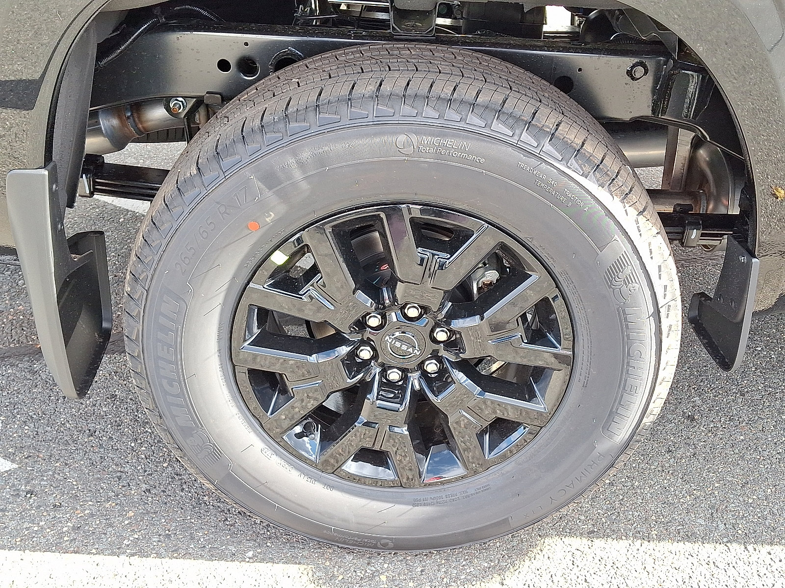 New 2026 Nissan Frontier SV w/ Tow Package AWD/4WD image 6