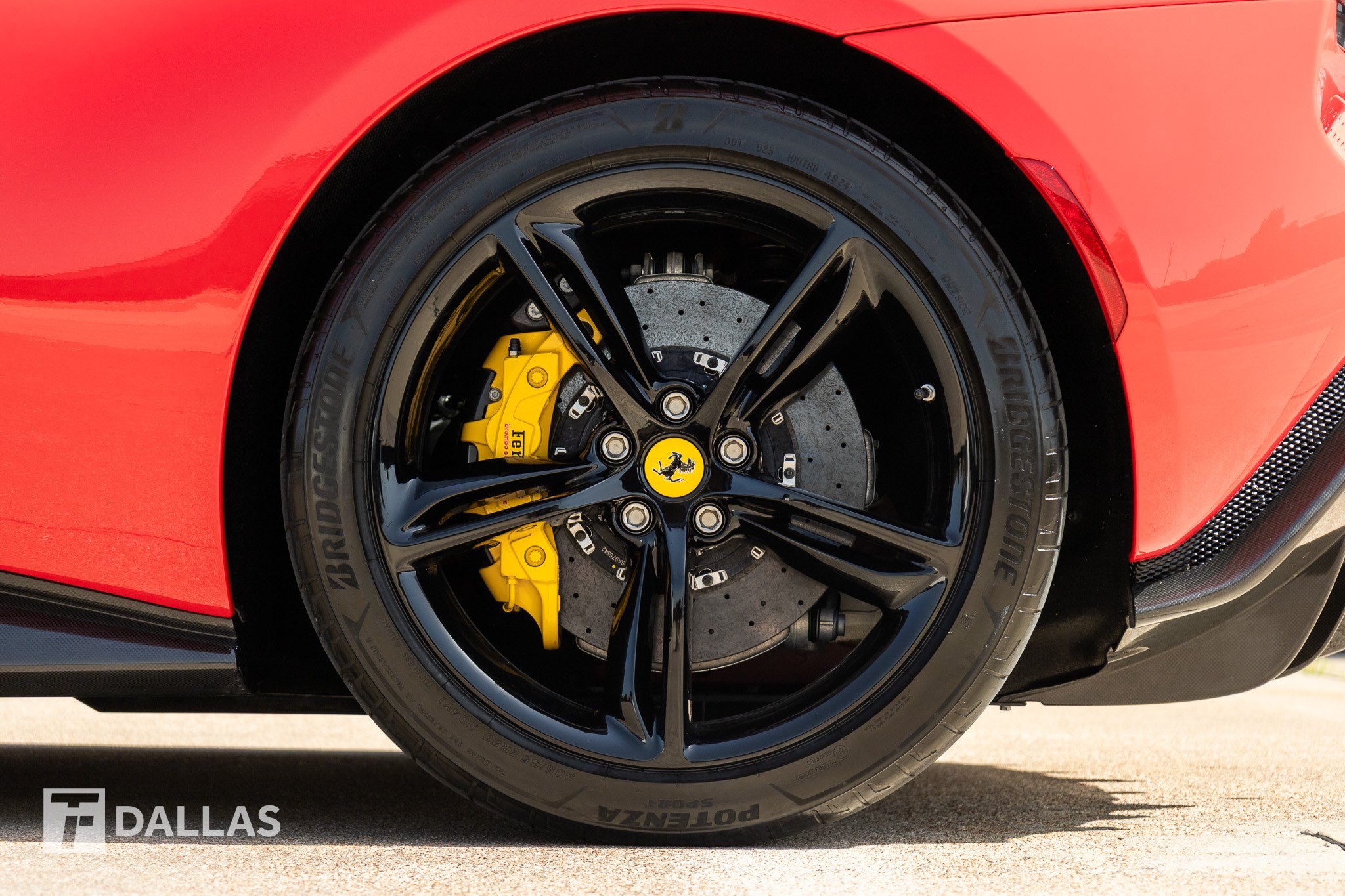 Used 2025 Ferrari 296 GTS RWD image 9