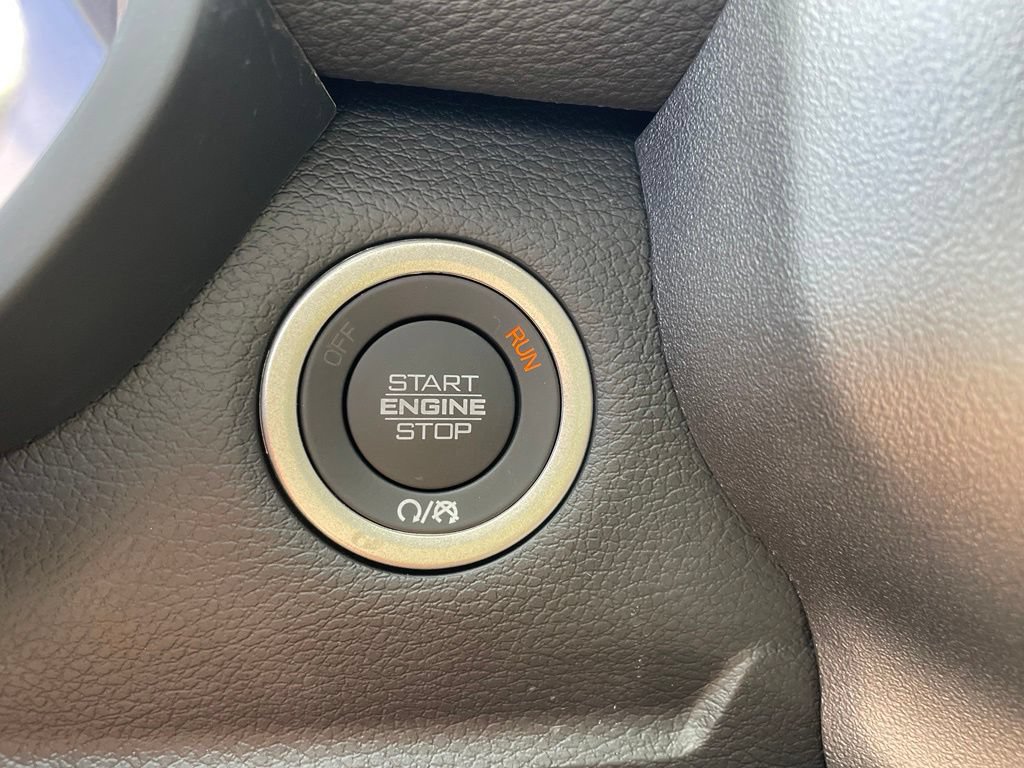 New 2026 RAM 2500 Laramie AWD/4WD image 8