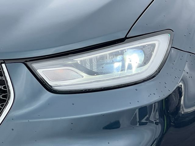 Used 2024 Chrysler Pacifica Touring-L FWD image 42
