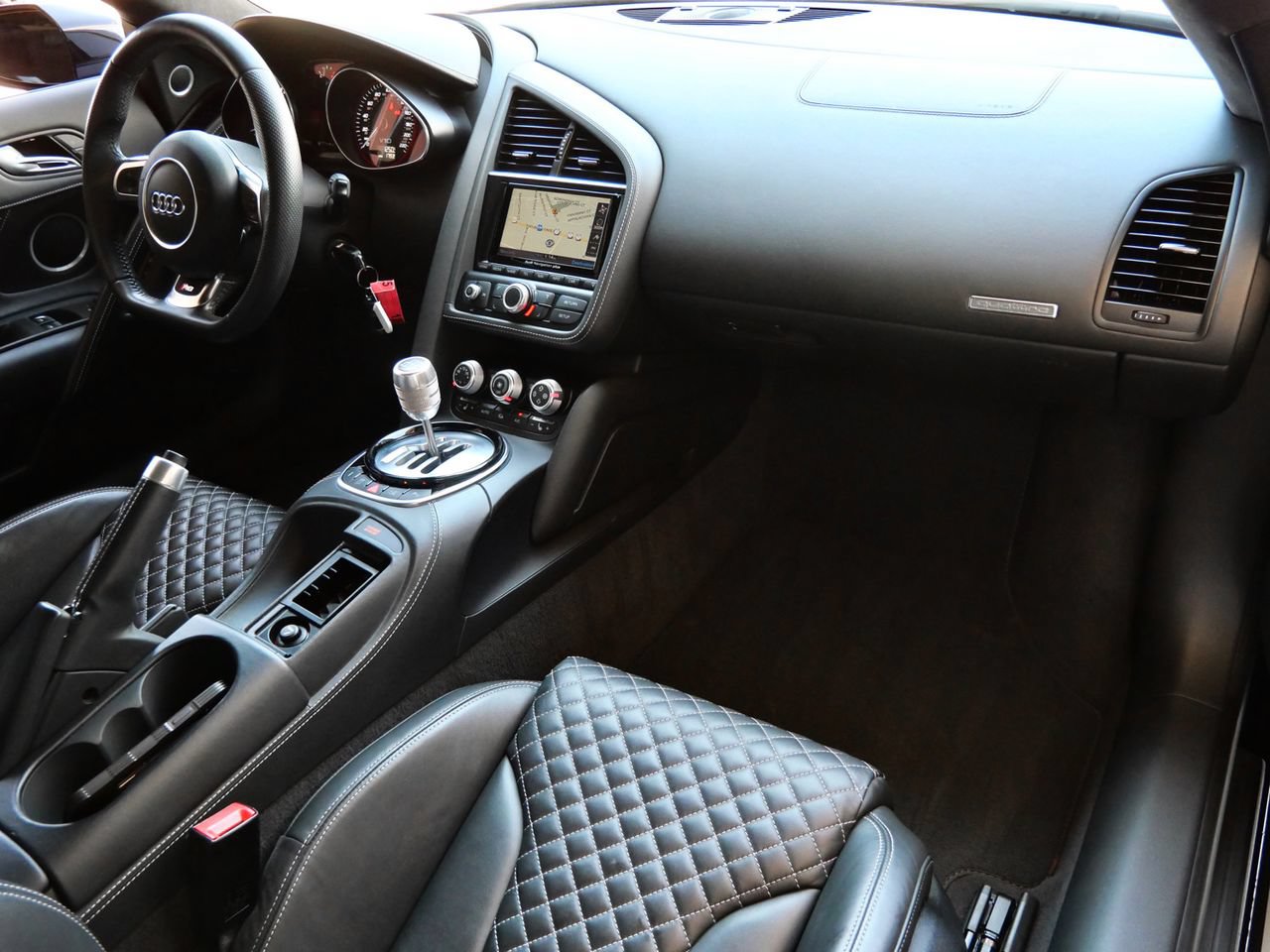 Used 2014 Audi R8 V10 AWD/4WD image 22