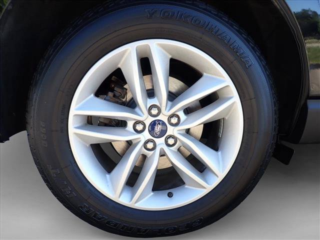 Used 2018 Ford Edge SEL w/ Equipment Group 201A AWD/4WD image 7