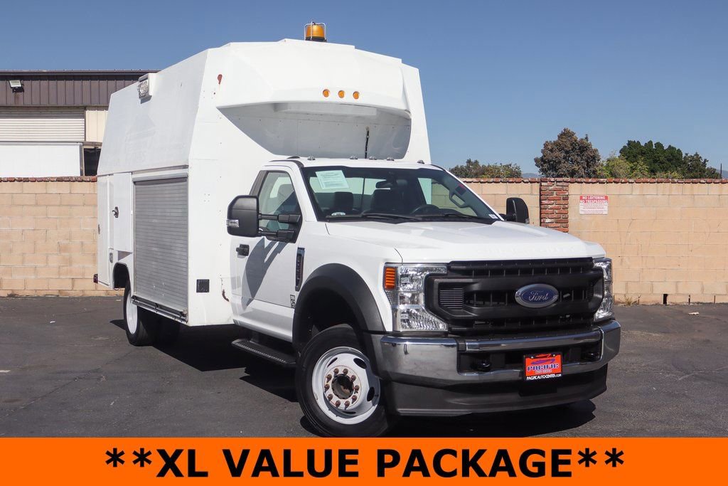Used 2020 Ford F550 2WD Regular Cab Super Duty image 2