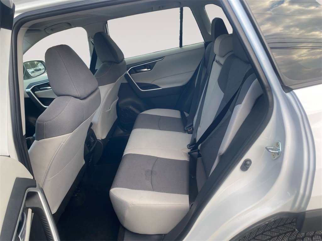 Used 2024 Toyota RAV4 XLE w/ Convenience Package image 13