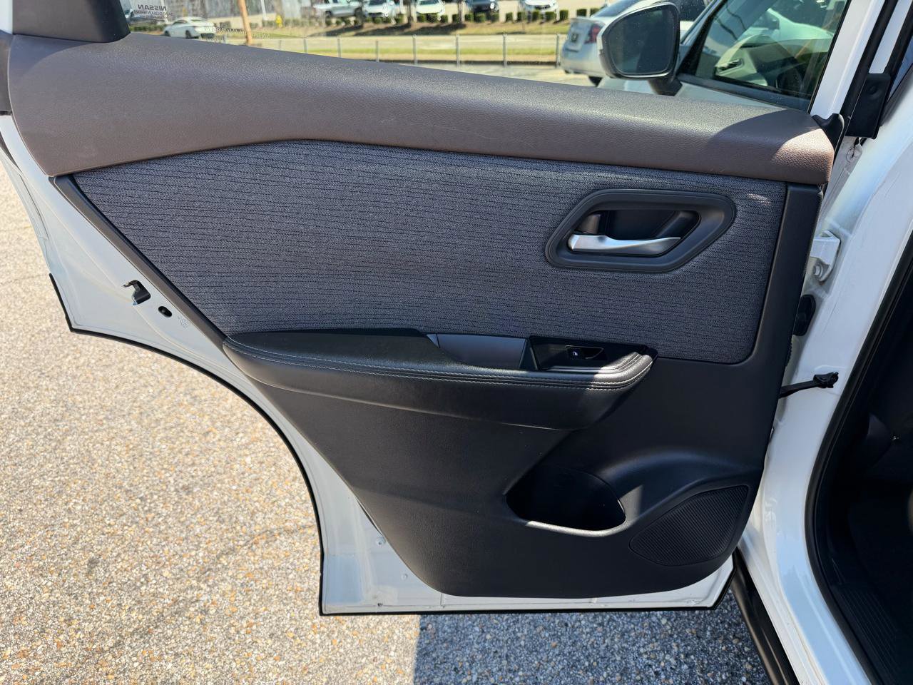 Used 2021 Nissan Rogue SV FWD image 35
