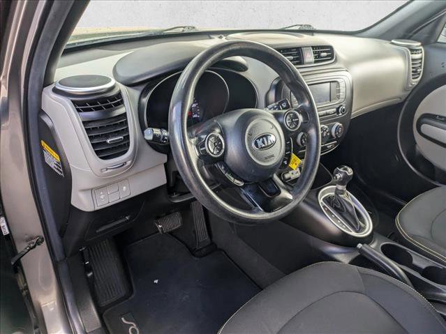 Used 2016 Kia Soul + FWD image 9
