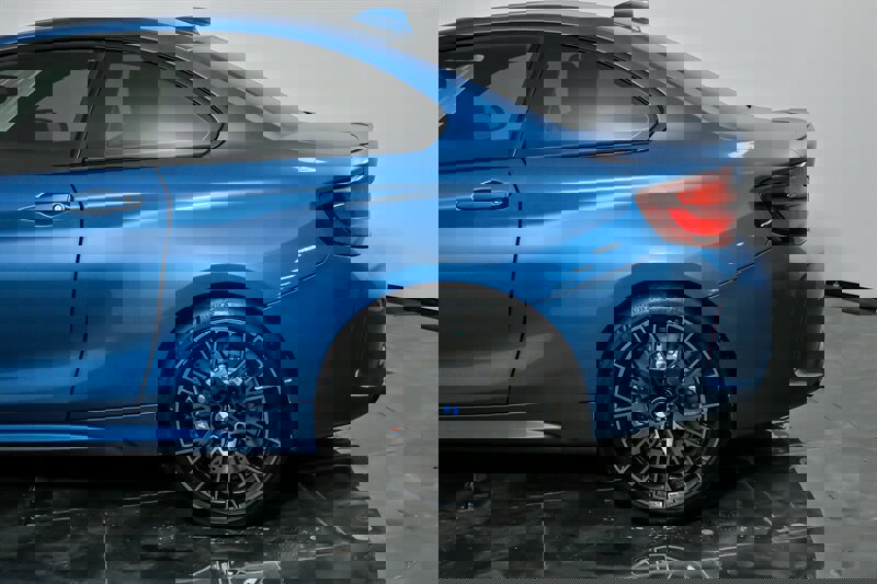 Used 2021 BMW M2 Competition w/ Executive Package image 8