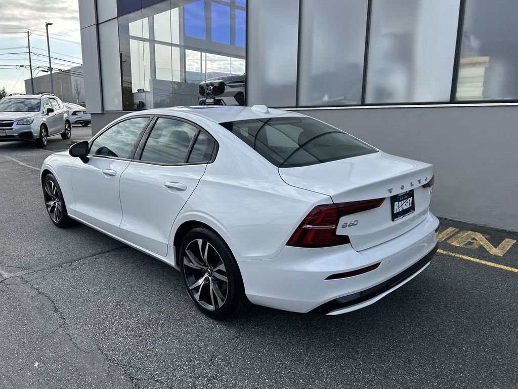 Certified 2025 Volvo S60 B5 Core AWD/4WD image 6