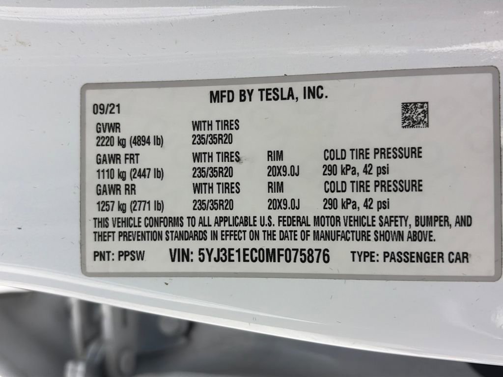 Used 2021 Tesla Model 3 Performance image 9