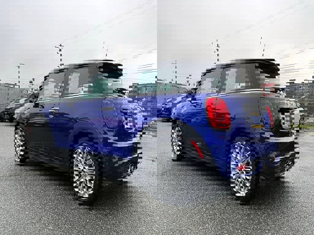 Used 2020 MINI Cooper S w/ Premium Package image 6