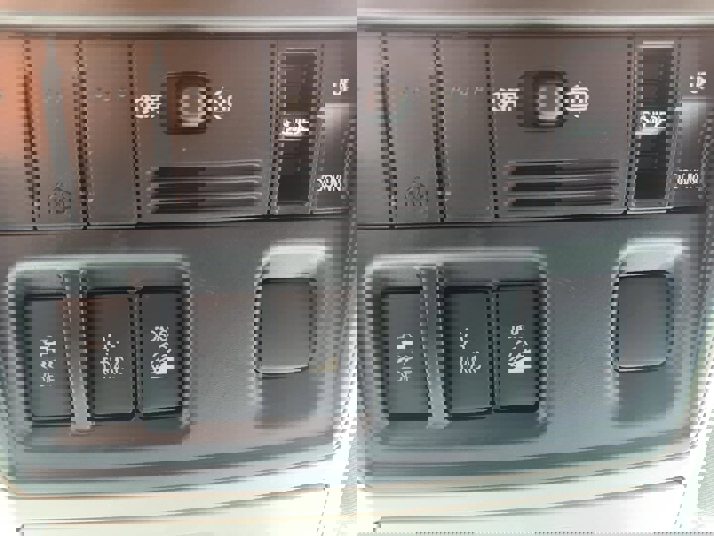 Used 2011 Toyota 4Runner SR5 image 12