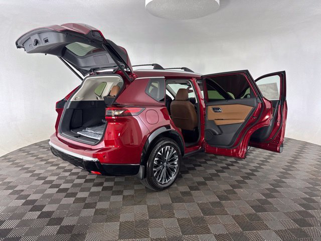 New 2026 Nissan Rogue Platinum AWD/4WD image 19