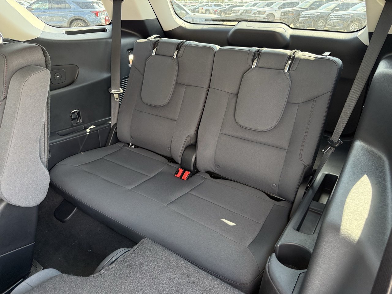 New 2026 Ford Explorer Active RWD image 21