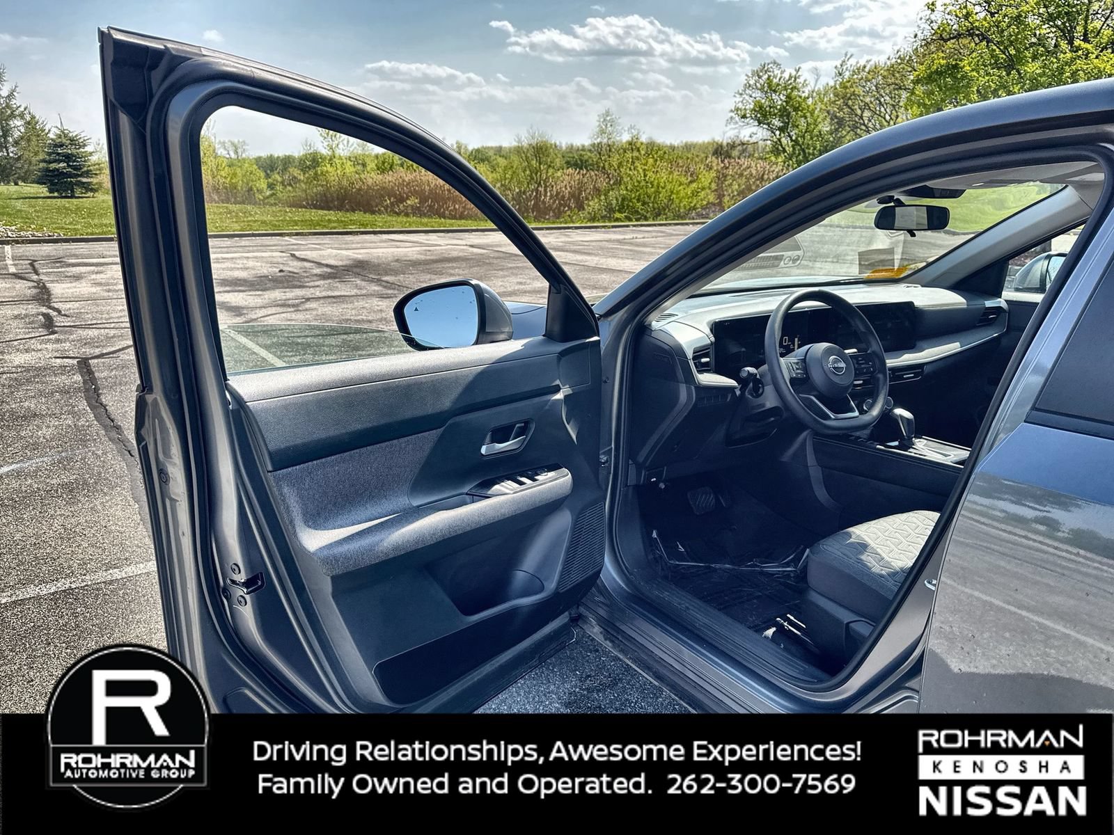 Certified 2025 Nissan Kicks SV AWD/4WD image 11