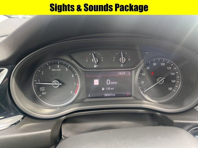 Used 2018 Buick Regal Preferred w/ Sights and Sounds Package image 10