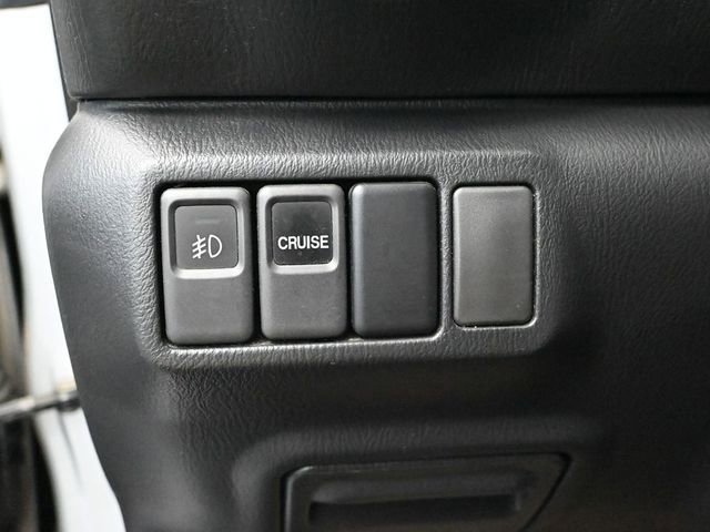 Used 2004 Subaru Impreza RS image 25