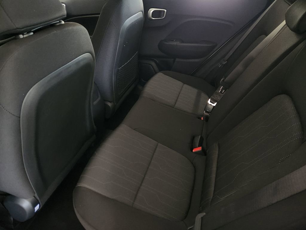 New 2026 Hyundai Venue SE FWD image 19