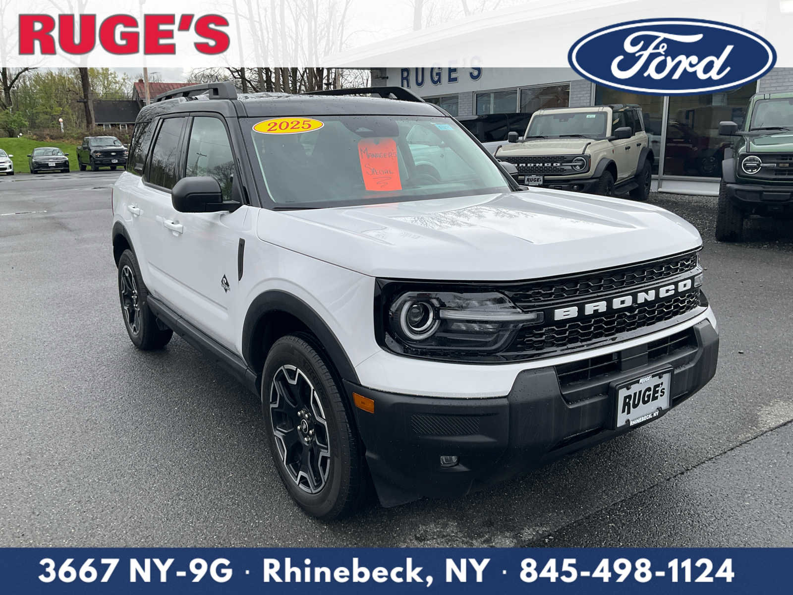 Used 2025 Ford Bronco Sport Outer Banks AWD/4WD image 1