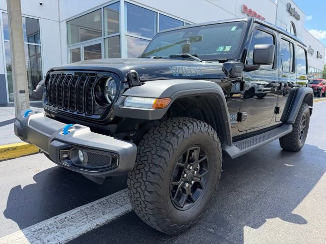 Used 2024 Jeep Wrangler Unlimited image 4