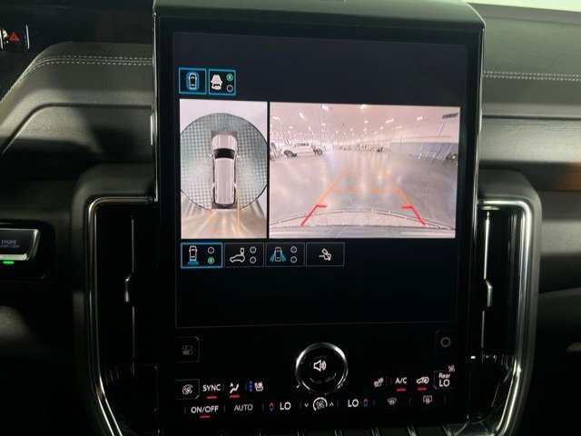 Used 2025 GMC Yukon XL Denali image 25