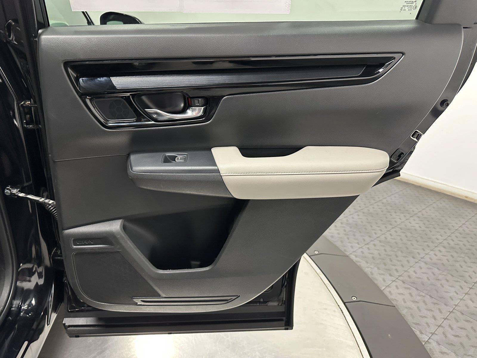 Used 2023 Honda CR-V EX-L image 34