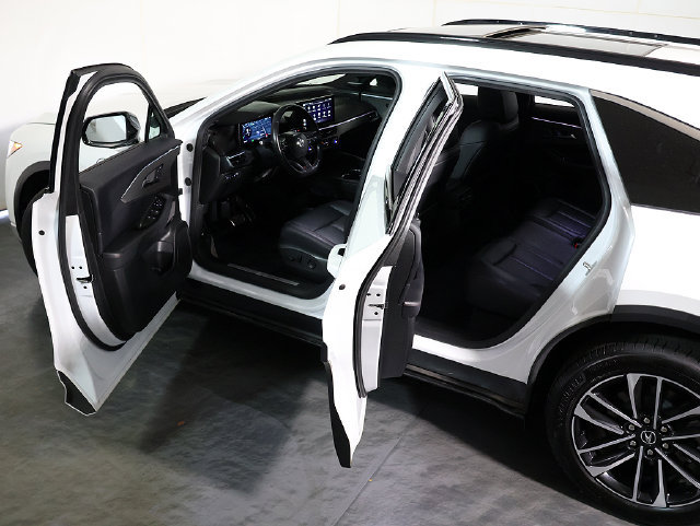 Certified 2024 Acura ZDX A-Spec AWD/4WD image 5