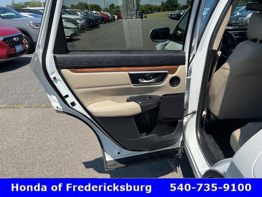 Certified 2019 Honda CR-V Touring image 16