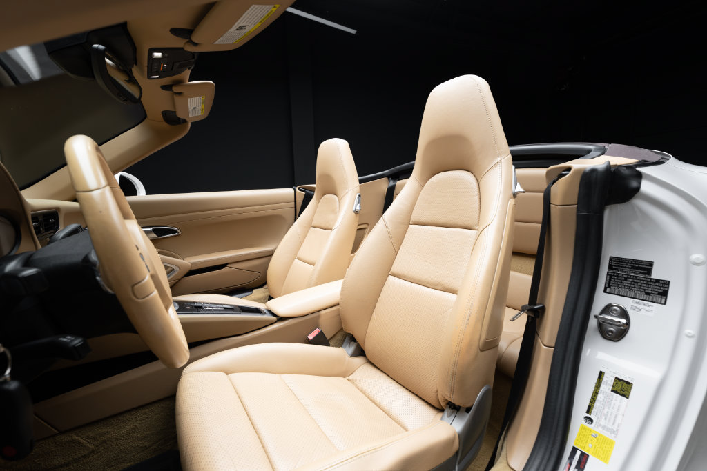 Used 2012 Porsche 911 Carrera RWD image 24