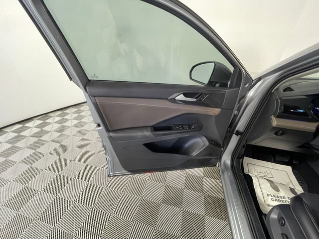 Used 2022 Volkswagen Taos SEL AWD/4WD image 18