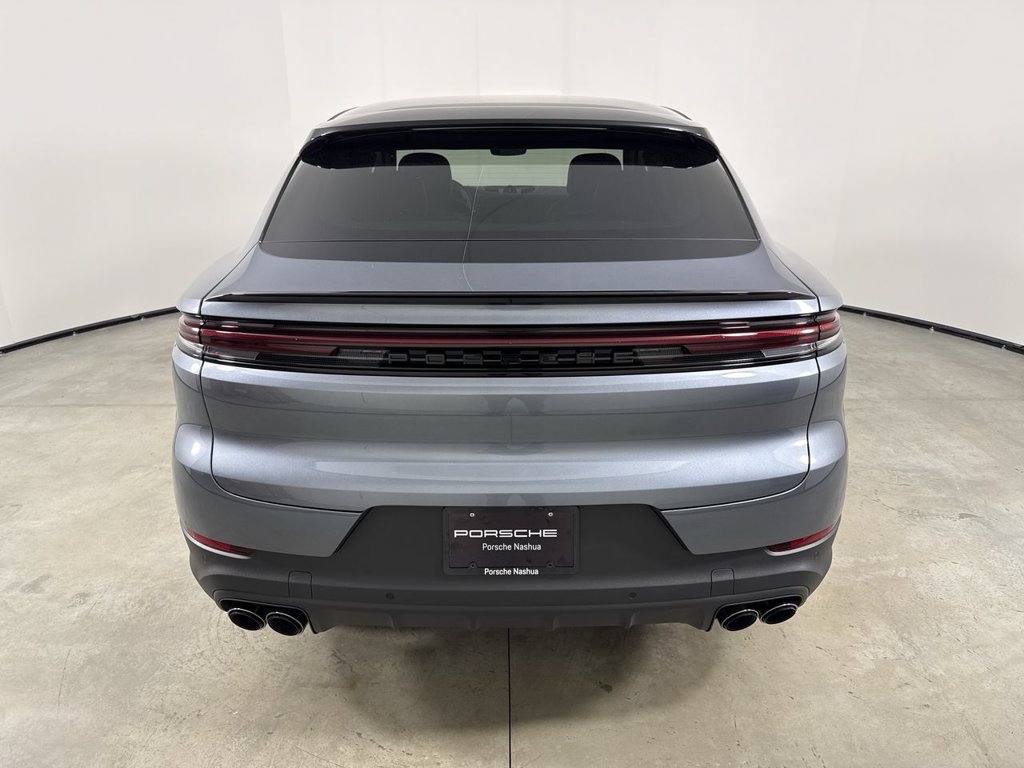 New 2026 Porsche Cayenne Coupe AWD/4WD image 6