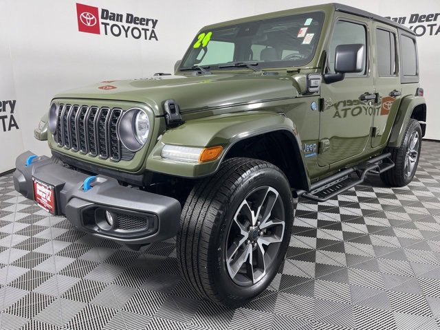 Used 2024 Jeep Wrangler Unlimited image 20