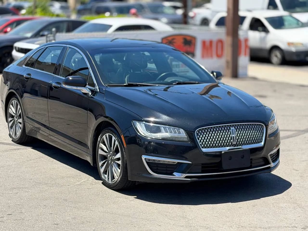 Used 2017 Lincoln MKZ Reserve FWD image 2