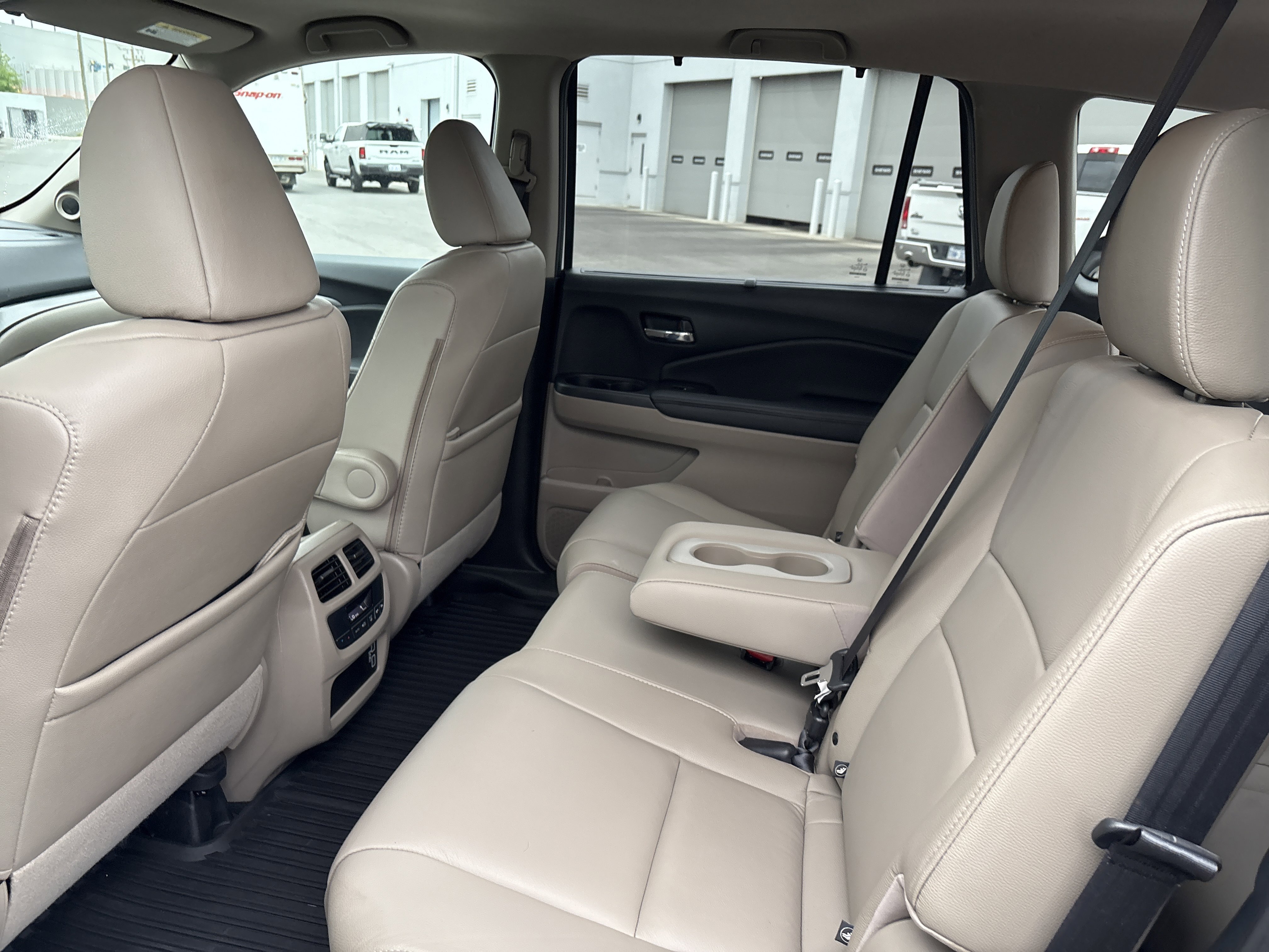 Used 2021 Honda Pilot EX-L image 33