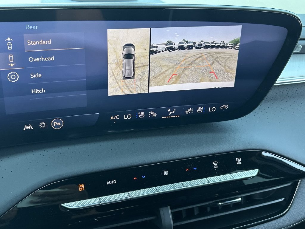 Used 2026 Buick Enclave Avenir w/ Super Cruise Package FWD image 15