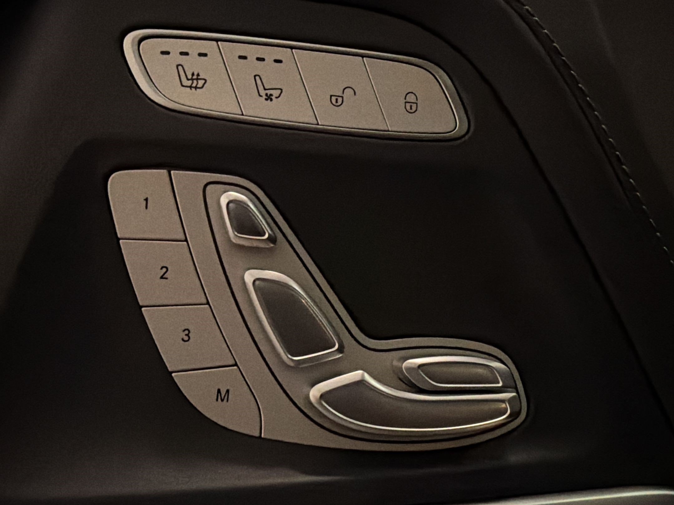 Certified 2024 Mercedes-Benz G 550 image 18
