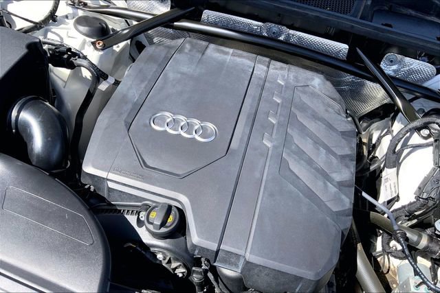 Used 2022 Audi Q5 2.0T Premium w/ Convenience Package AWD/4WD image 33