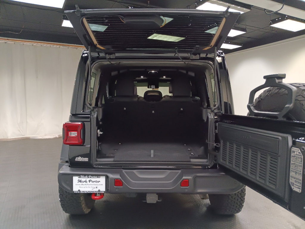 Used 2025 Jeep Wrangler Rubicon w/ Safety Group image 13