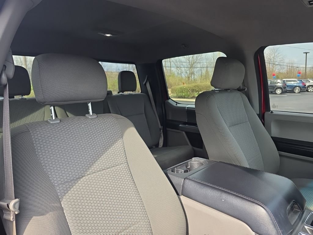 Used 2017 Ford F150 XLT w/ Equipment Group 302A Luxury AWD/4WD image 48