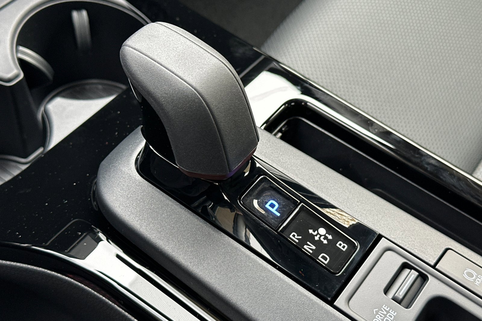 New 2026 Toyota Prius Plug-In Hybrid image 18