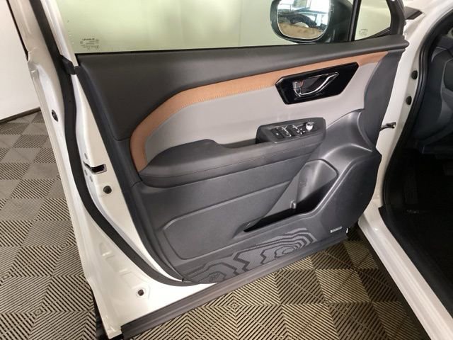 Certified 2025 Subaru Forester Sport w/ Protection Package image 16