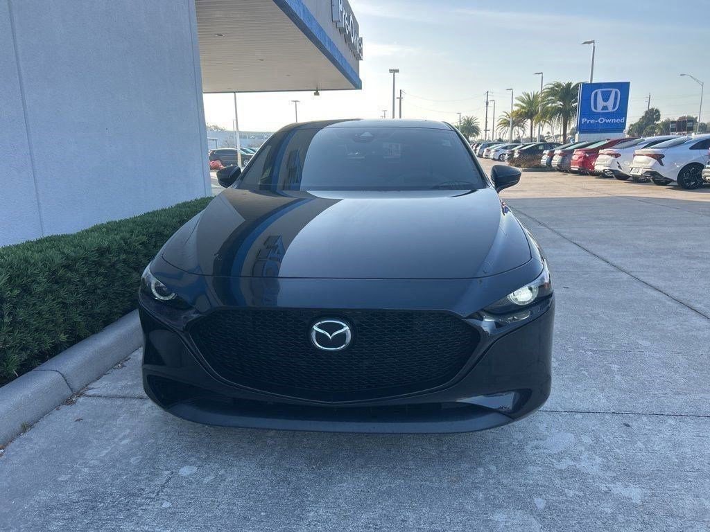 Used 2020 MAZDA MAZDA3 Hatchback w/ Premium Package image 2