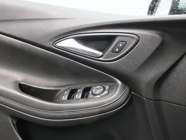 Used 2023 Buick Encore GX Select w/ Sport Touring Package image 22