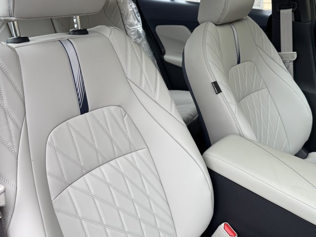 New 2026 Nissan Sentra SL w/ Floor Mat Package FWD image 12