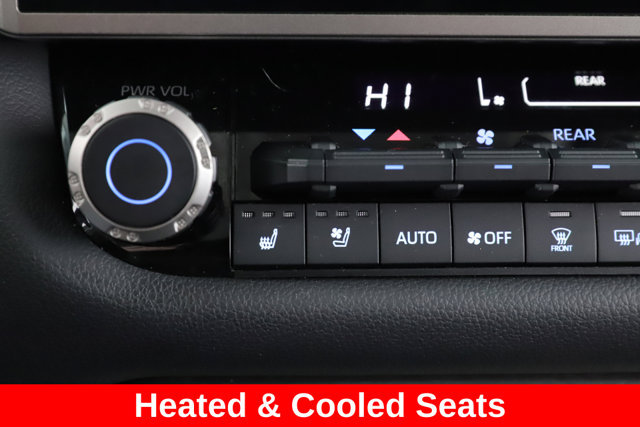Used 2024 Toyota Sequoia Limited AWD/4WD image 4