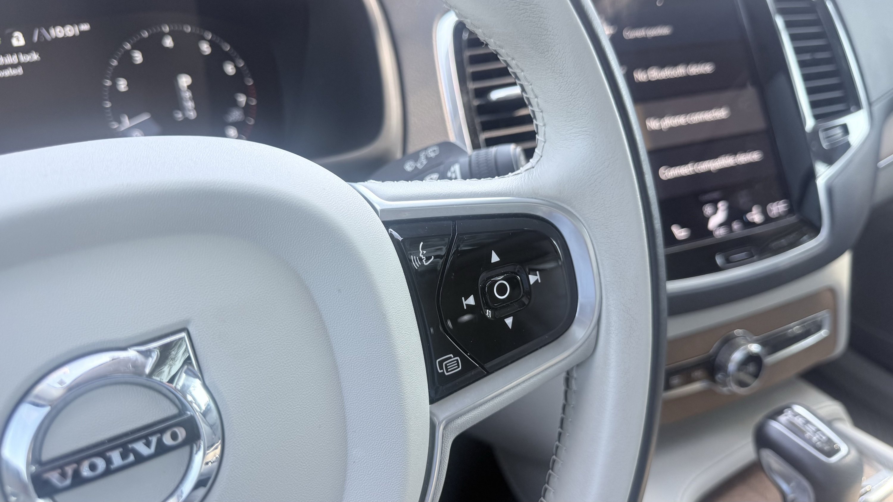Used 2020 Volvo XC90 T6 Inscription w/ Protection Package Premier AWD/4WD image 42