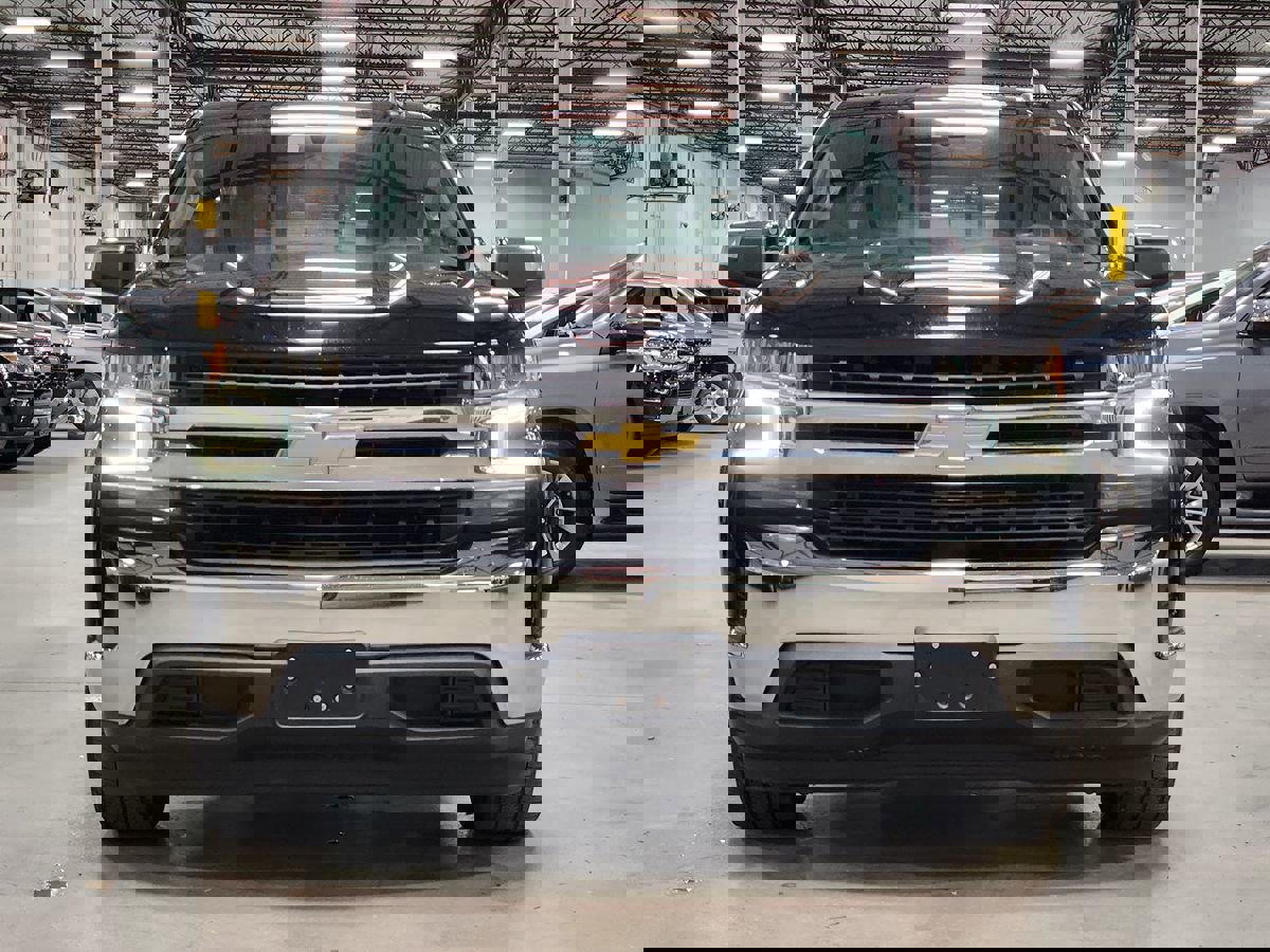 Used 2021 Chevrolet Silverado 1500 LT w/ Texas Edition Plus image 2
