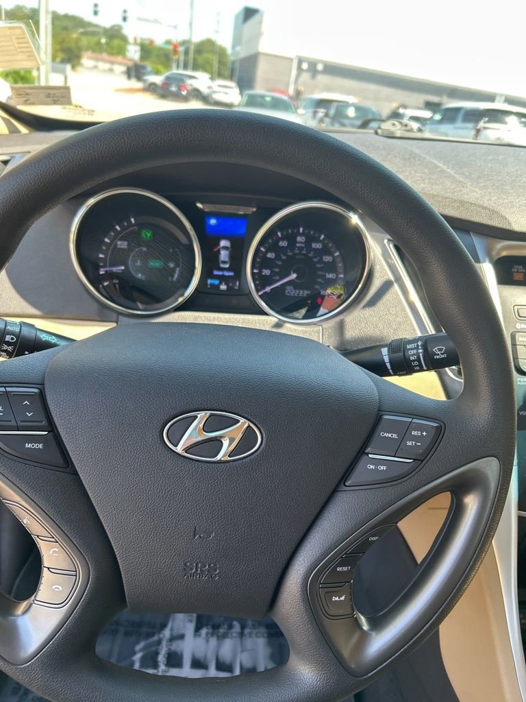 Used 2013 Hyundai Sonata Hybrid FWD image 14