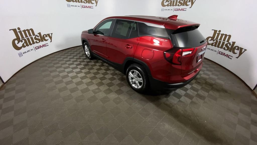 Certified 2023 GMC Terrain SLE FWD image 6
